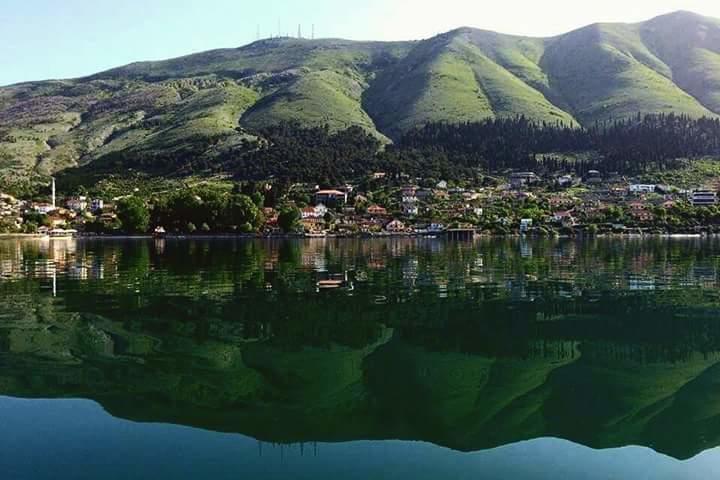 Hotel Restaurant Univers Shkodër Exteriér fotografie